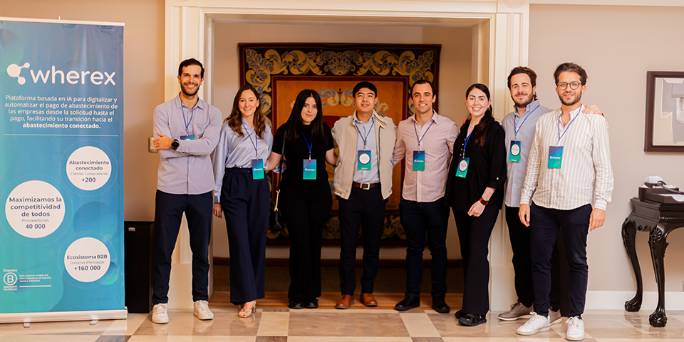 Nosotros - Equipo Wherex Perú